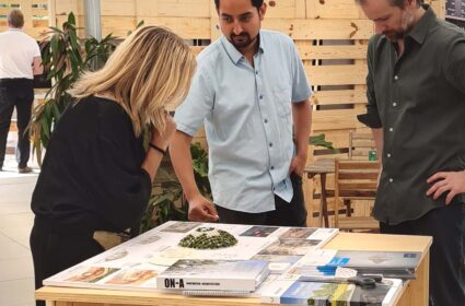 En ON-A, celebramos nuestra participación en la 2ª edición de EcoConstruir, la feria reunió a profesionales de la bioconstrucción y permitió descubrir las últimas tendencias en innovación y sostenibilidad.